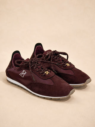Catch Sneakers