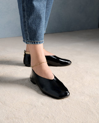 Caresse Ballet Flats